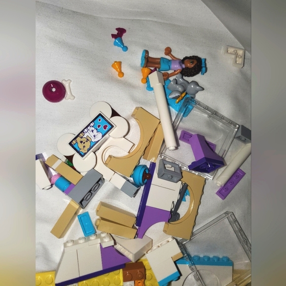 : American Girl mega bloks w/ over 360 pcs & instruction manual Lego friends pcs - Picture 12 of 14